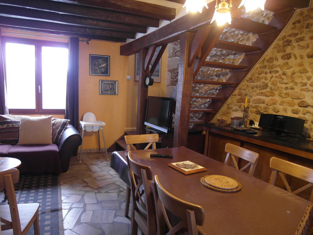 Les Chaumieres Du Chene Hotel Pouillé Szoba fotó
