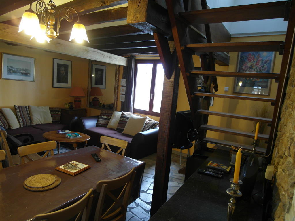 Les Chaumieres Du Chene Hotel Pouillé Szoba fotó